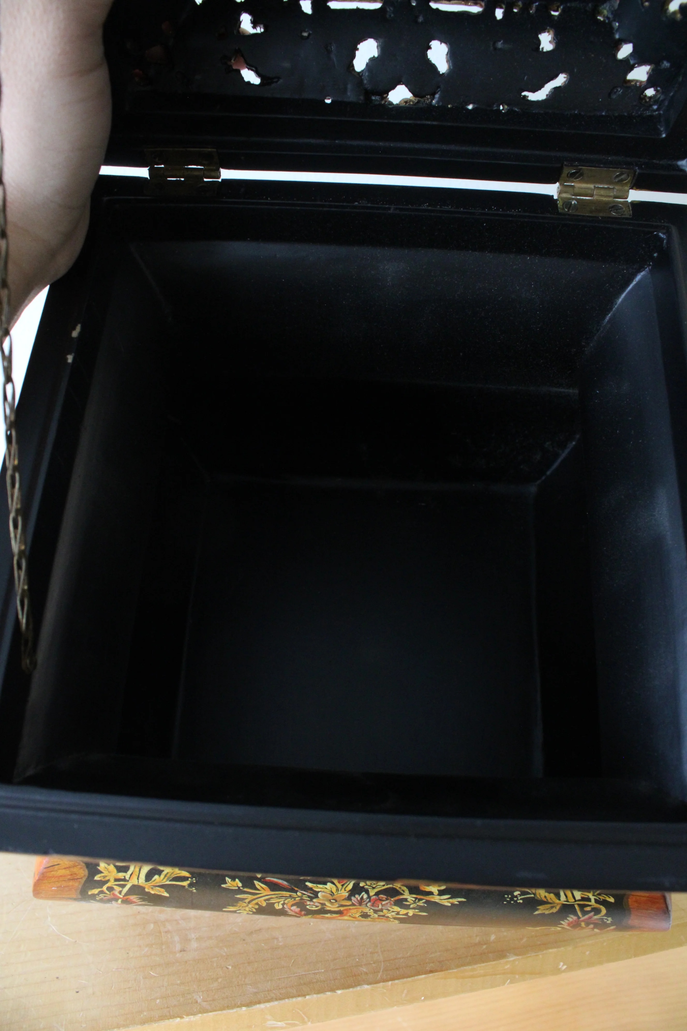 Thumbnail 8