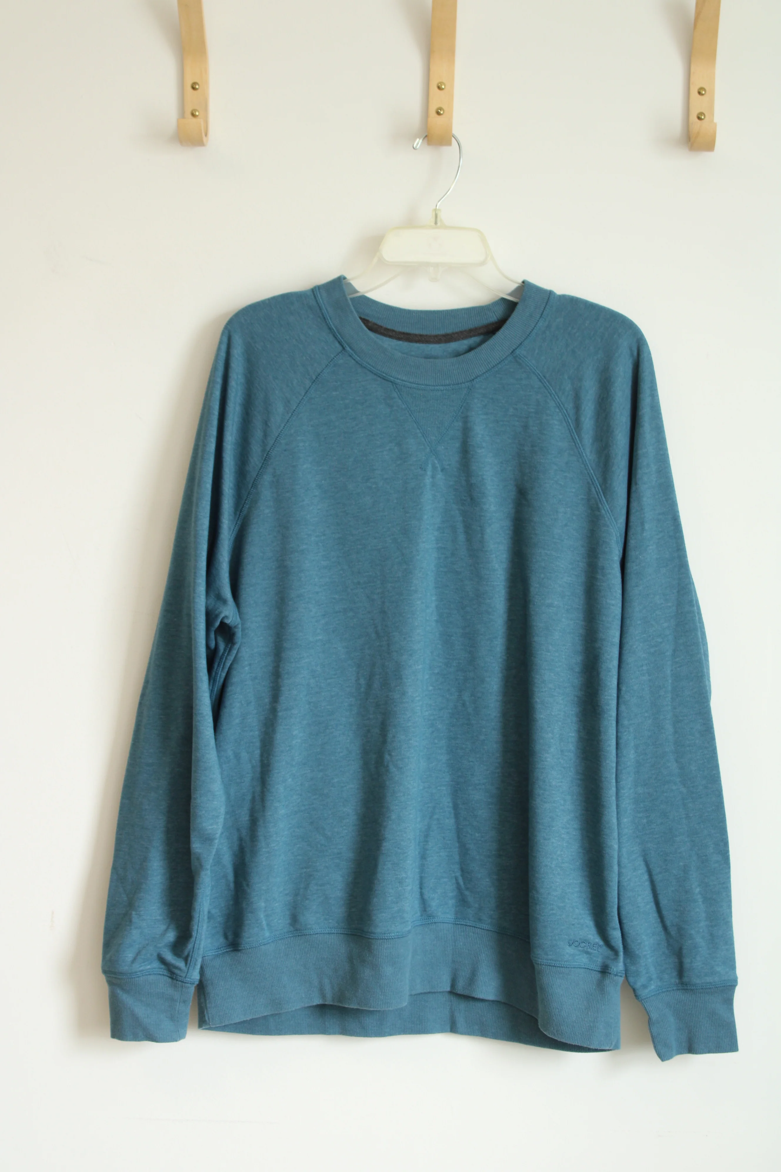 Clothing & Housewares